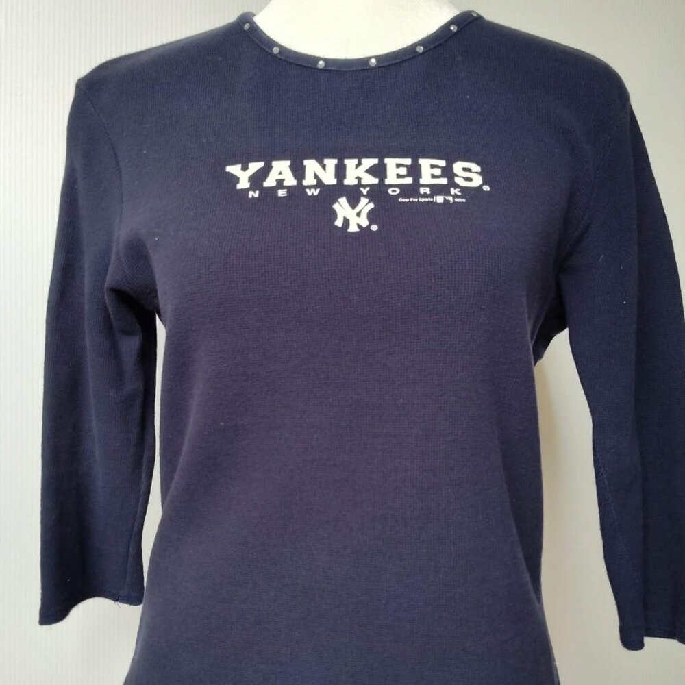 New York Yankees, navy blue, 3 quarter sleeve top with scoop neck crystals
